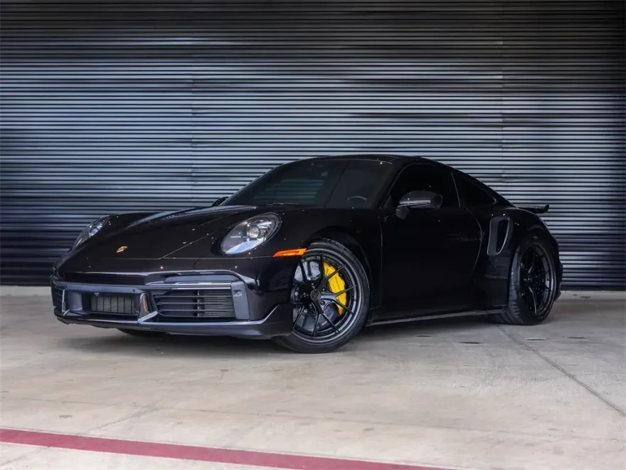 2021 Porsche 911 Turbo S photo 1