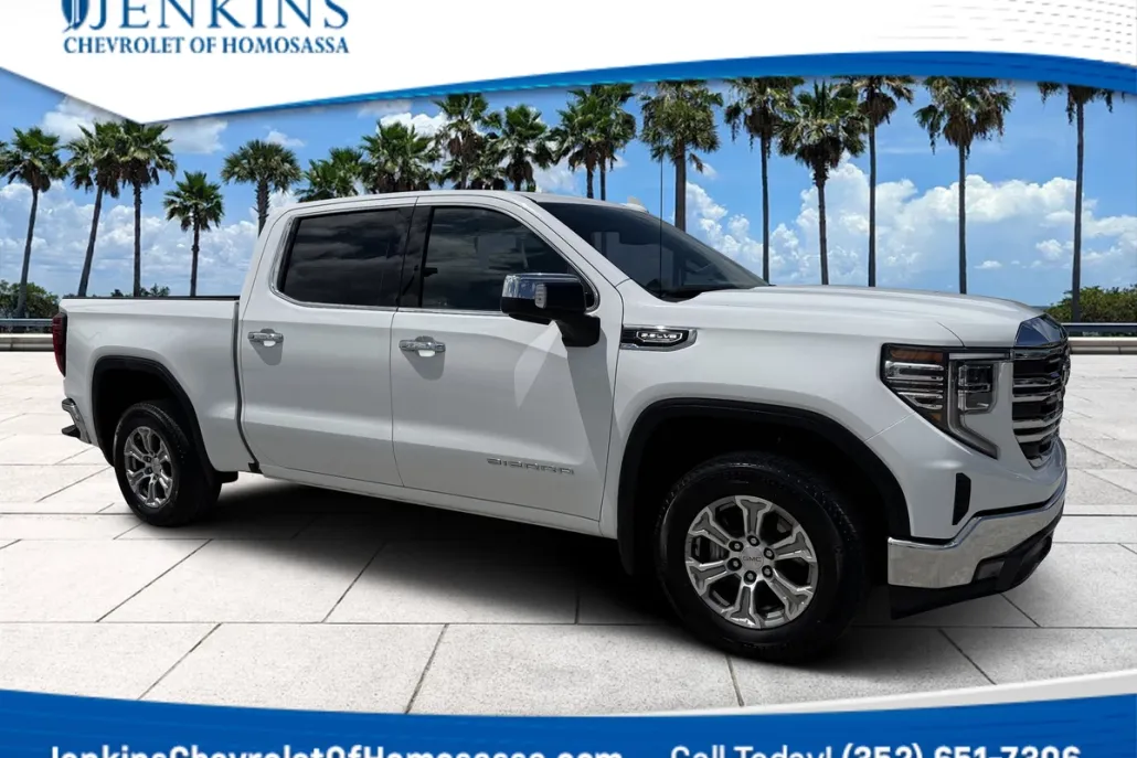 2024 Gmc Sierra 1500 SLT photo 1