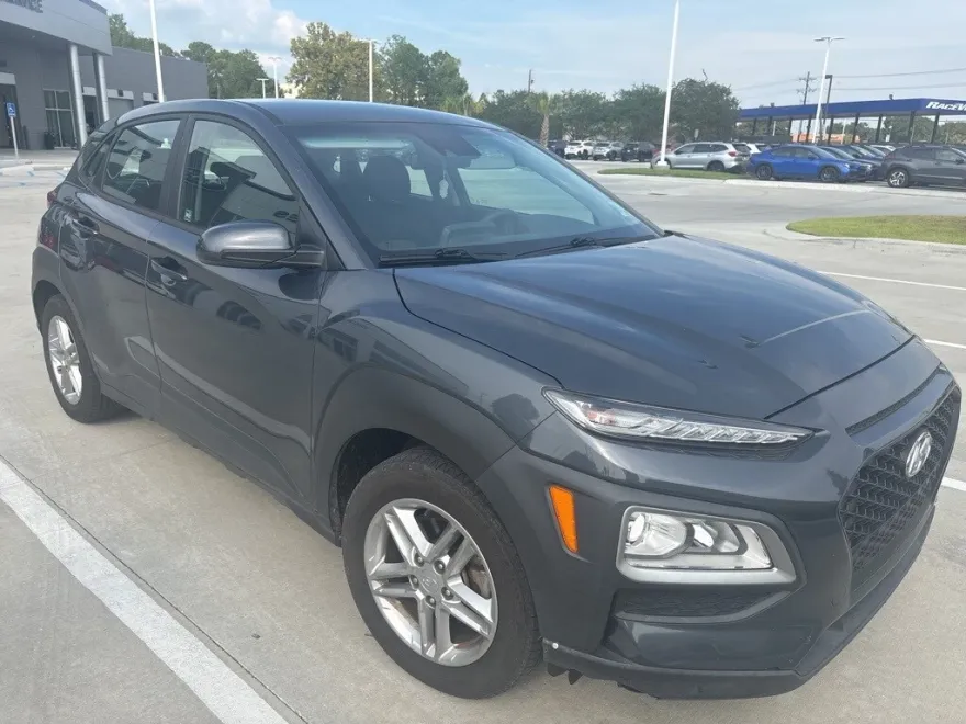 2021 Hyundai Kona SE photo 1