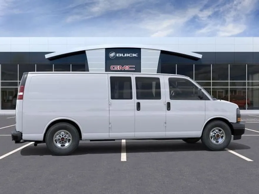 2025 Gmc Savana Cargo 2500 Base photo 1