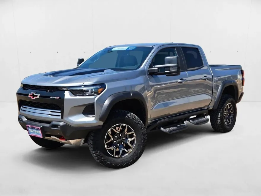 2024 Chevrolet Colorado ZR2 photo 1