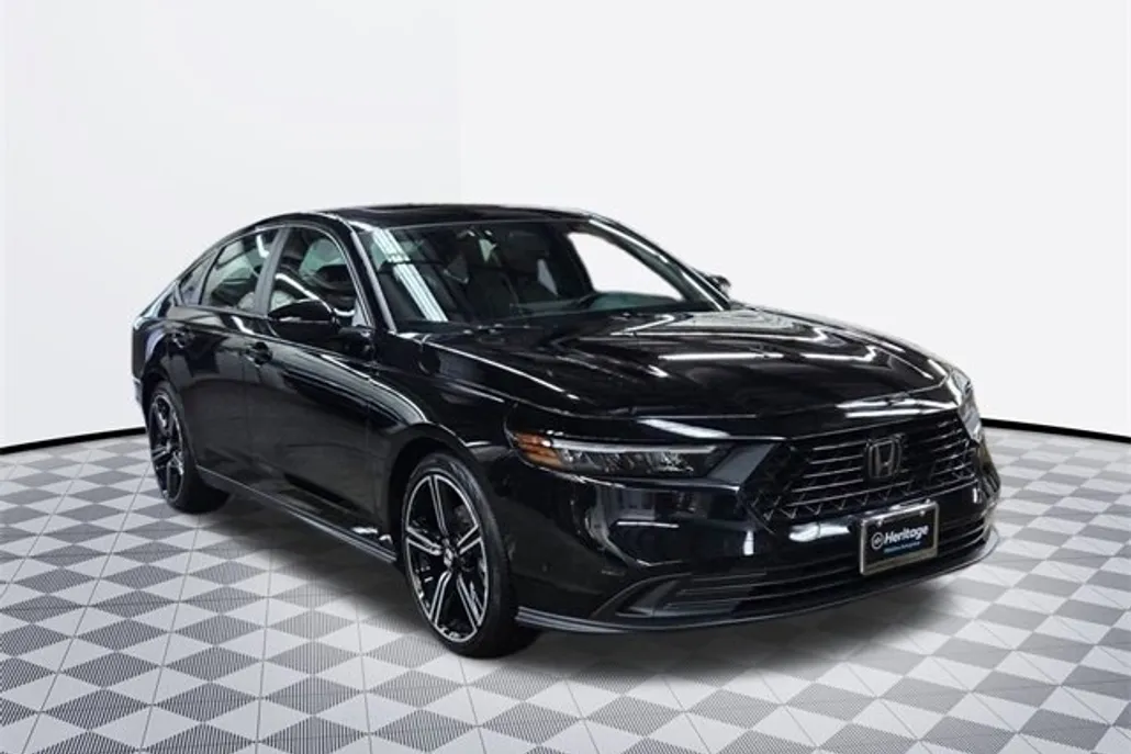 2023 Honda Accord Hybrid Sport photo 1