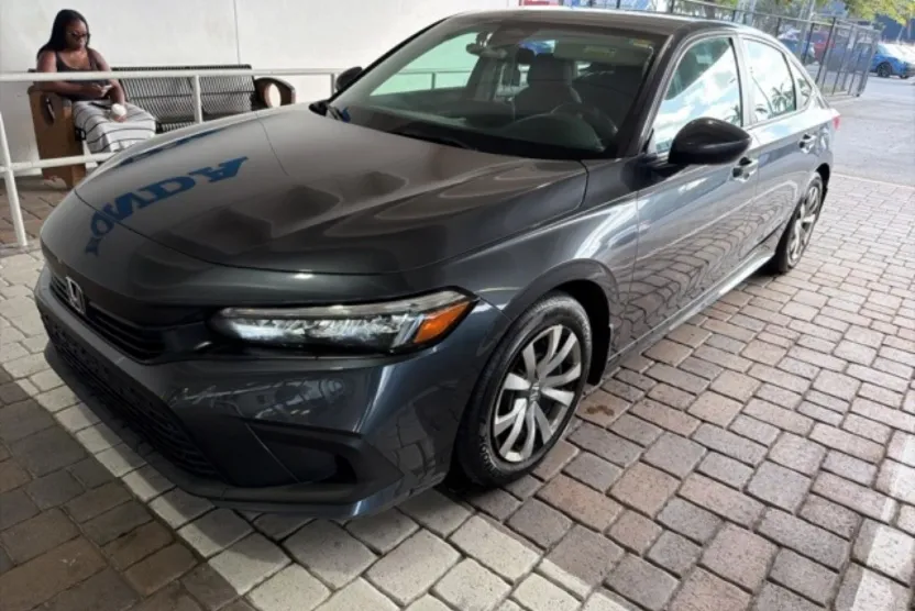 2024 Honda Civic LX photo 1