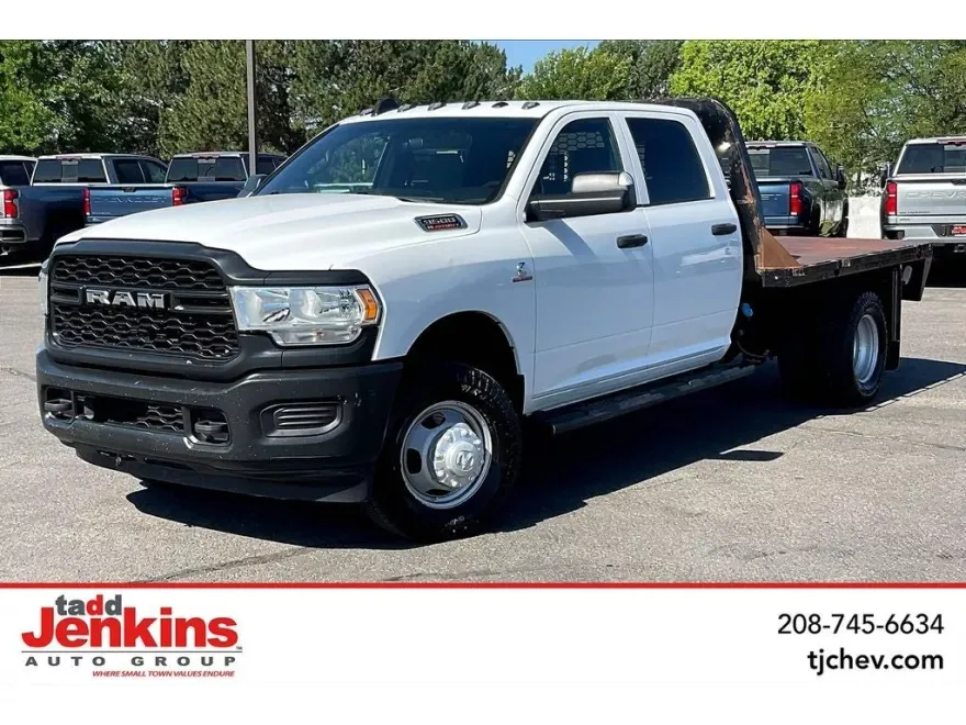 2022 Ram 3500 Tradesman photo 1