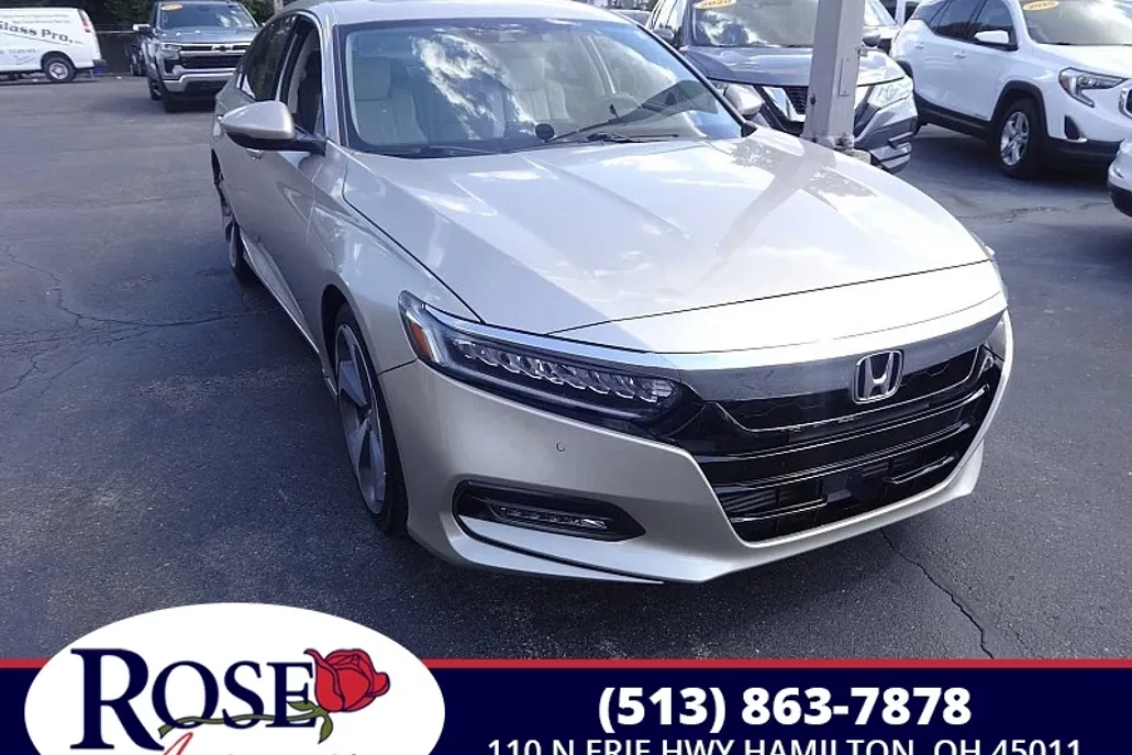 2018 Honda Accord Touring 1.5T photo 1