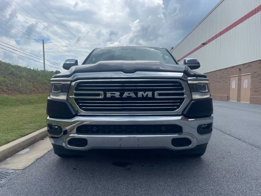 2023 Ram 1500 Laramie photo 1