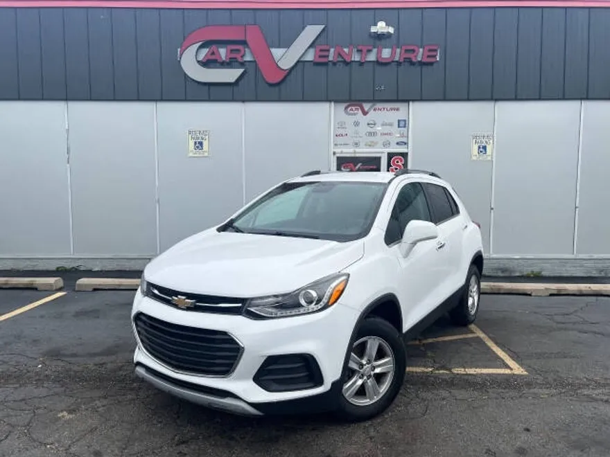 2019 Chevrolet Trax LT photo 1