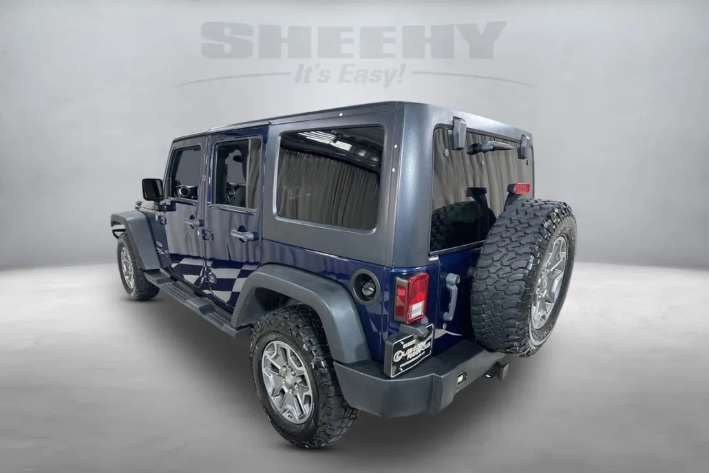 2013 Jeep Wrangler Unlimited Sport photo 1