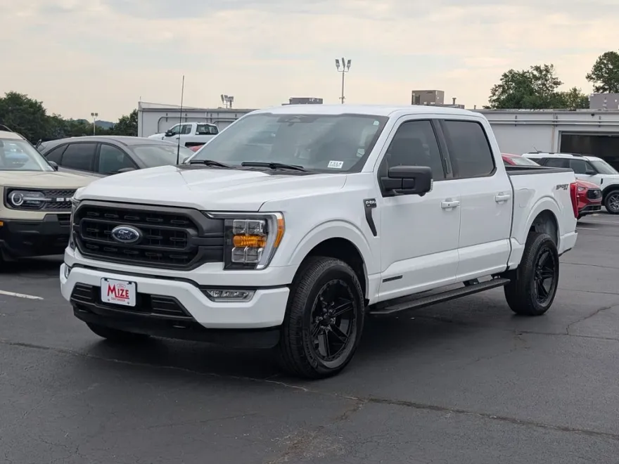 2023 Ford F-150 XLT photo 1