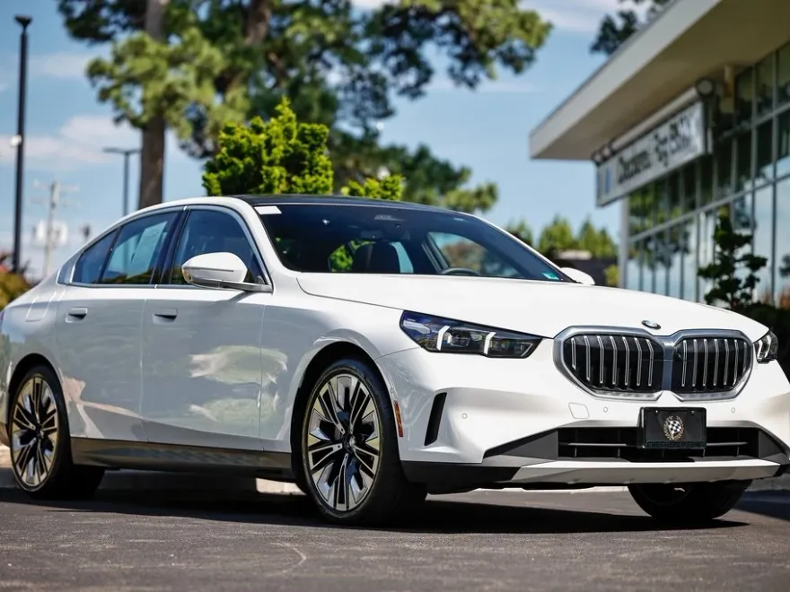 2024 Bmw 530i photo 1