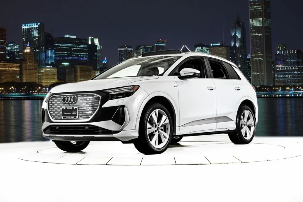 2023 Audi Q4 50 E-tron Prestige photo 1