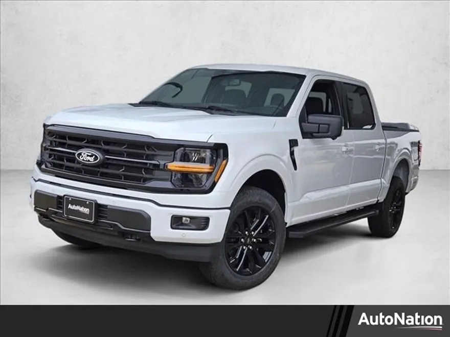 2025 Ford F-150 XLT photo 1