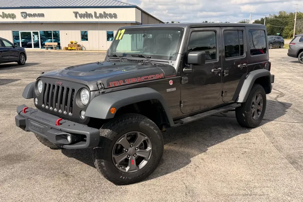 2017 Jeep Wrangler Unlimited Rubicon Recon photo 1