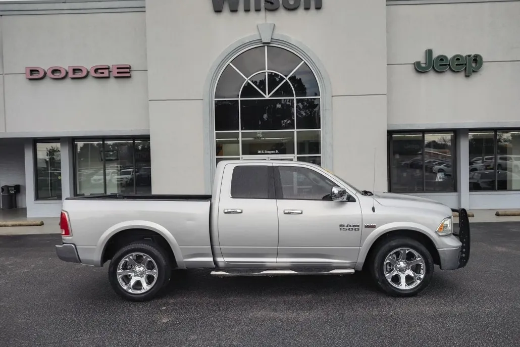 2016 Ram 1500 Laramie photo 1