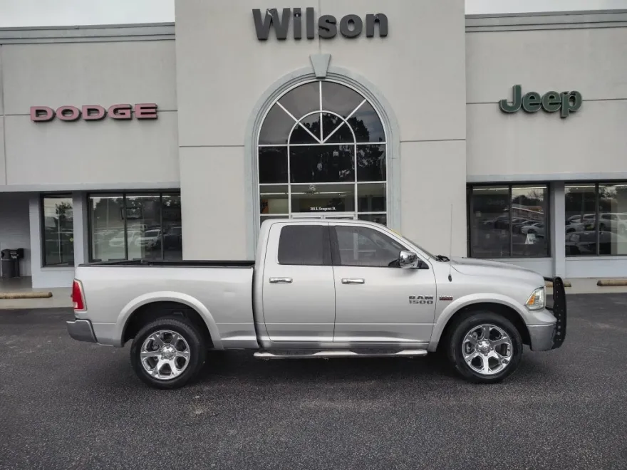 2016 Ram 1500 Laramie photo 1