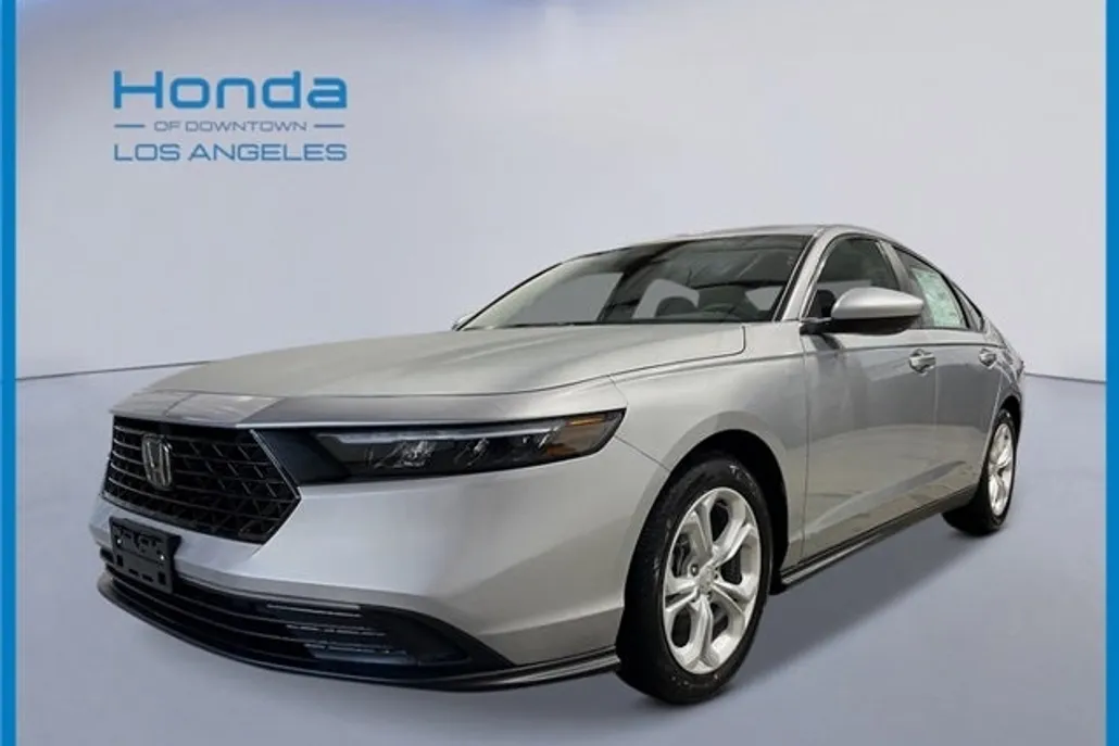 2025 Honda Accord LX photo 1