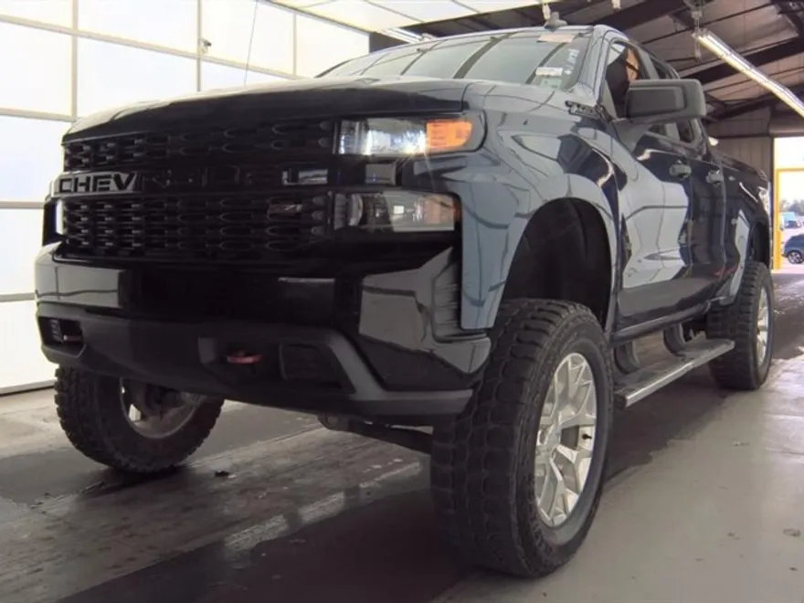 2019 Chevrolet Silverado 1500 Custom Trail Boss photo 1