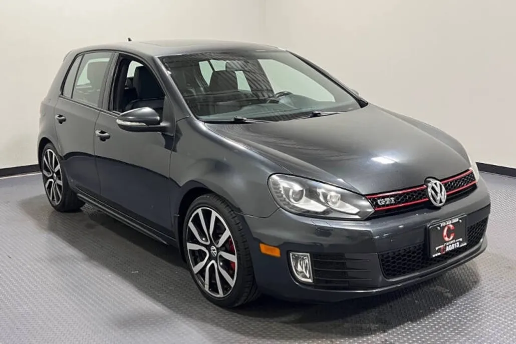 2014 Volkswagen Golf GTI photo 1
