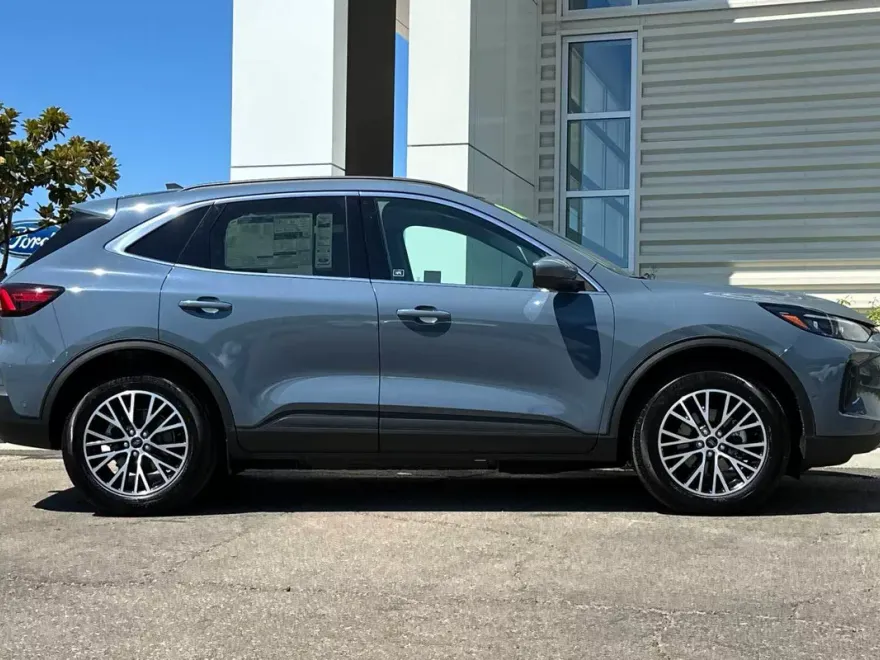 2024 Ford Escape Plug-In Hybrid Base photo 1