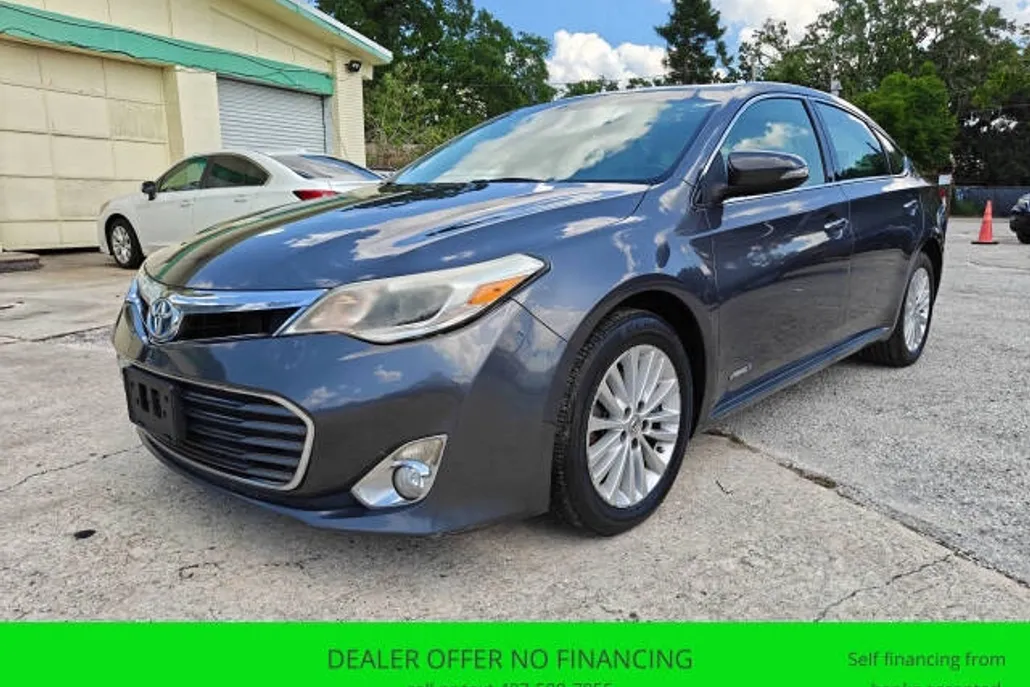 2015 Toyota Avalon Hybrid XLE Touring photo 1