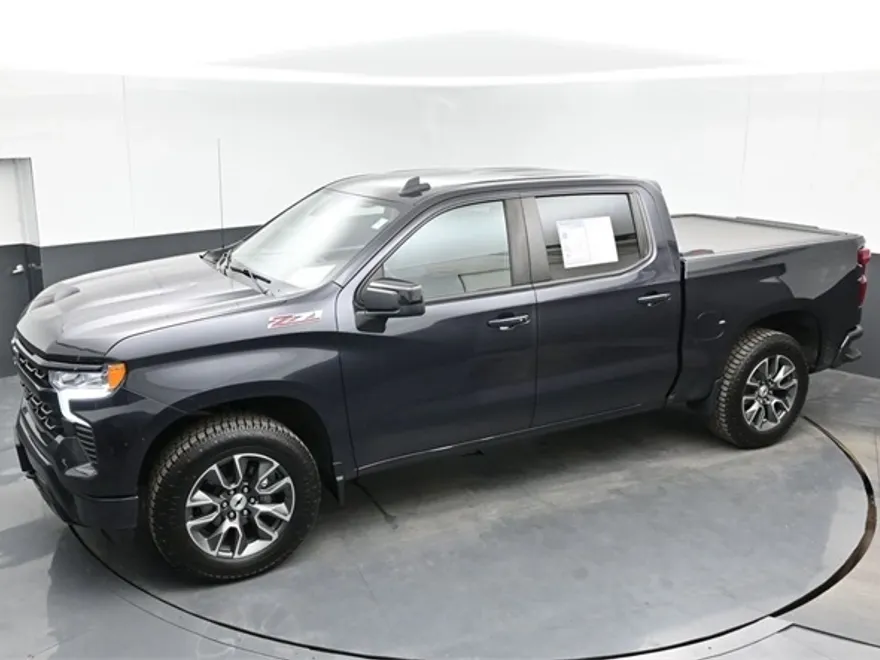 2023 Chevrolet Silverado 1500 RST photo 1
