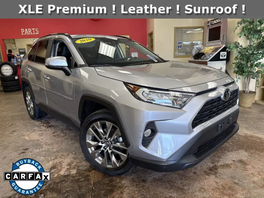 2020 Toyota RAV4 XLE Premium photo 1