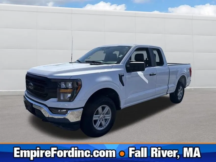 2023 Ford F-150 XL photo 1