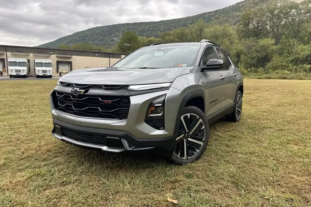 2026 Chevrolet Equinox RS photo 1