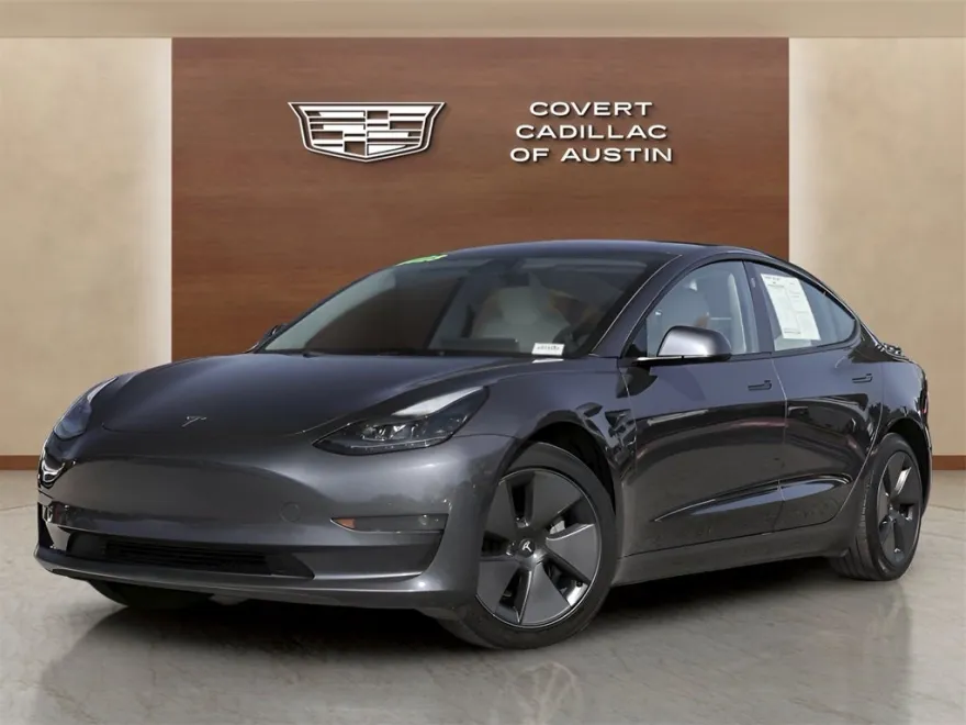 2023 Tesla Model 3 photo 1