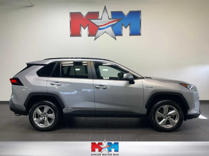 2021 Toyota RAV4 Hybrid XLE Premium photo 1