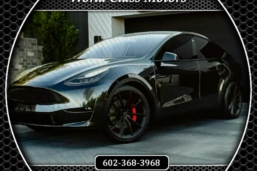 2023 Tesla Model Y Long Range photo 1