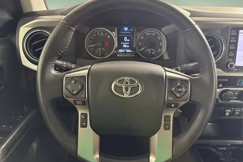 2022 Toyota Tacoma TRD SR5 V6 photo 1