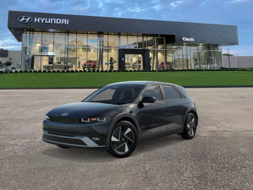 2025 Hyundai Ioniq 5 SE photo 1