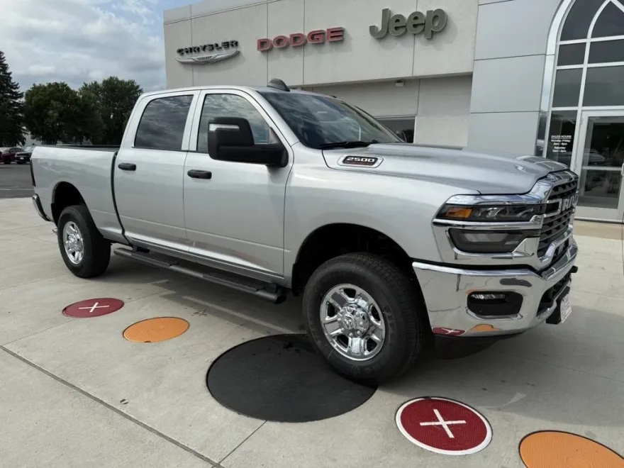 2026 Ram 2500 Tradesman photo 1