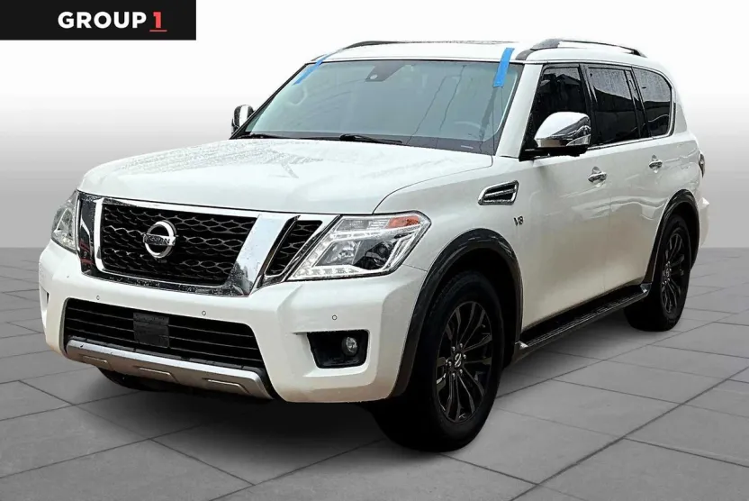 2017 Nissan Armada Platinum photo 1