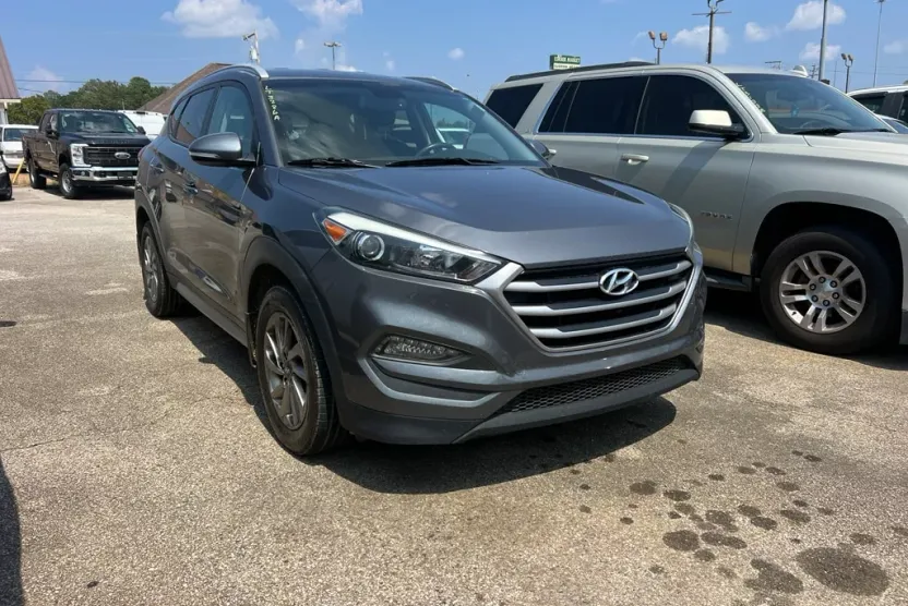 2018 Hyundai Tucson Plus Eco Sport Value Base Ultimate photo 1
