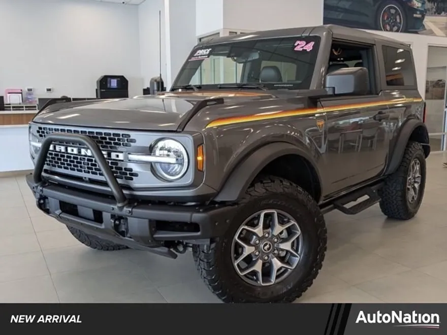 2024 Ford Bronco Badlands photo 1