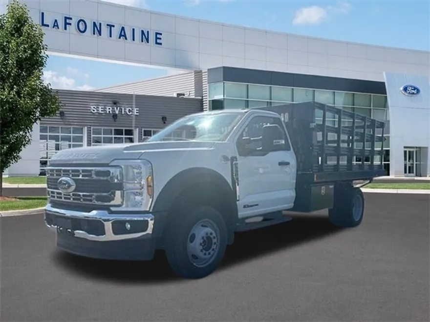 2024 Ford F-550 photo 1