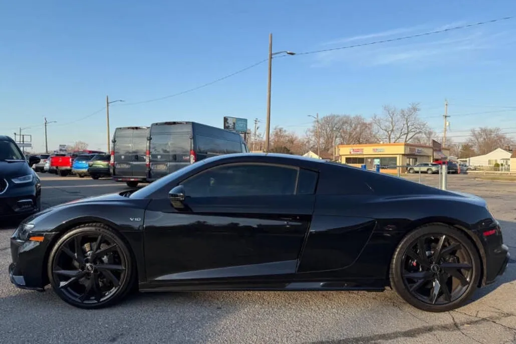 2022 Audi R8 5.2 V10 Performance photo 1