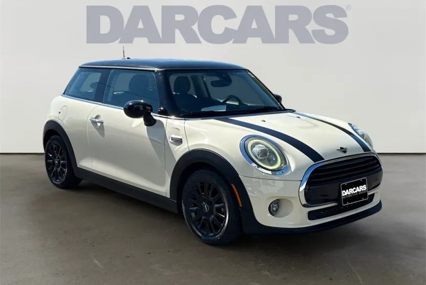 2020 Mini Cooper 2 Door Hardtop Signature photo 1