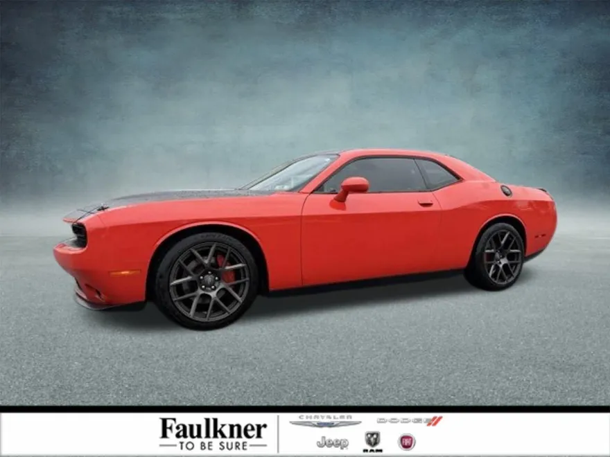 2017 Dodge Challenger T/A Plus photo 1