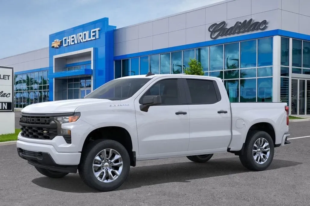 2025 Chevrolet Silverado 1500 Custom photo 1