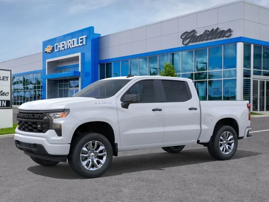 2025 Chevrolet Silverado 1500 Custom photo 1