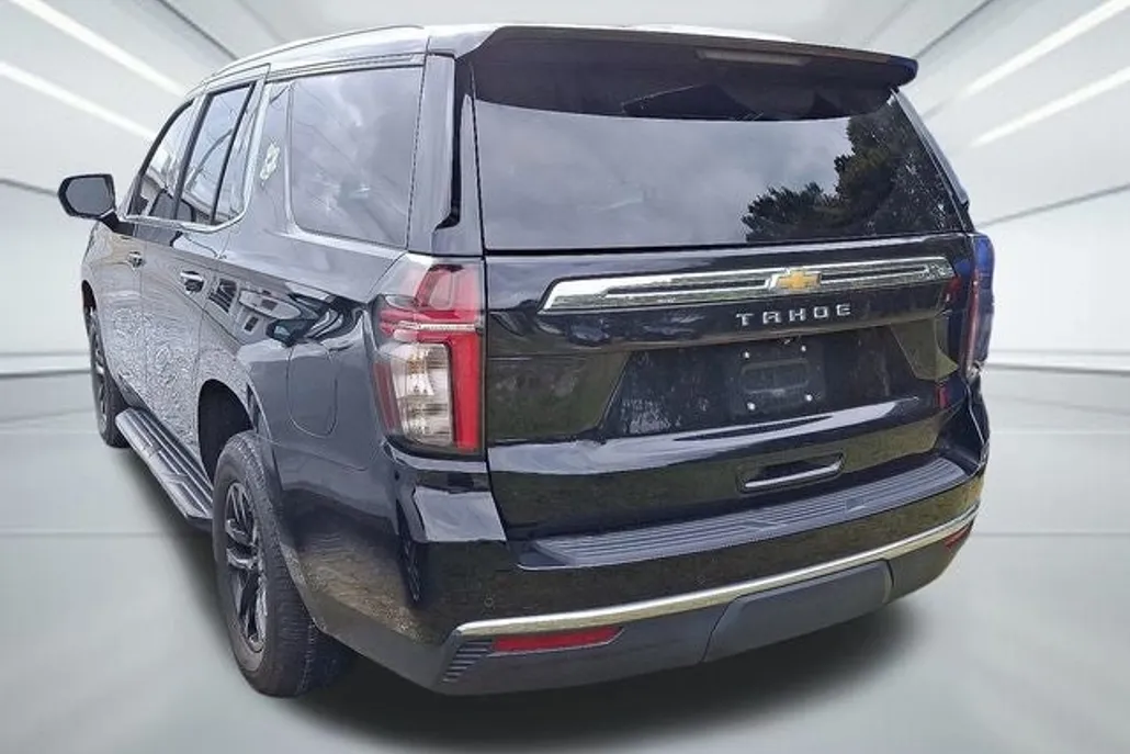 2022 Chevrolet Tahoe LS photo 1