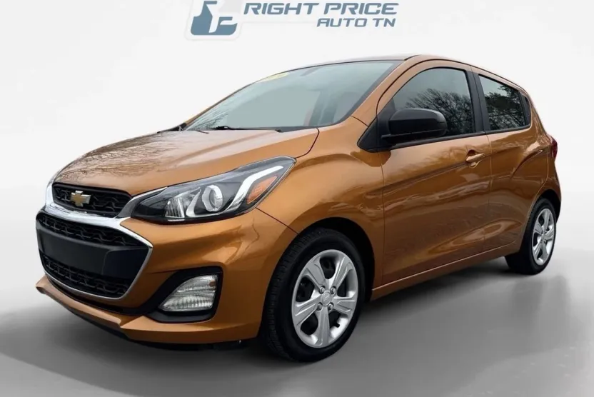 2019 Chevrolet Spark LS photo 1