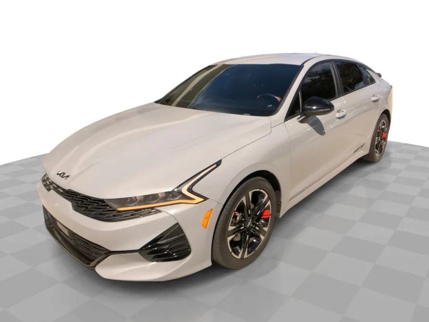 2024 Kia K5 GT-Line photo 1