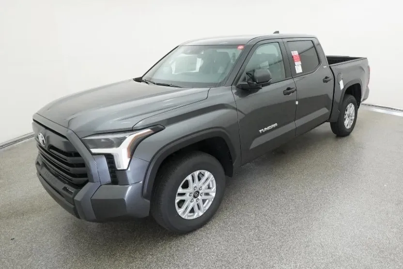 2025 Toyota Tundra SR5 photo 1