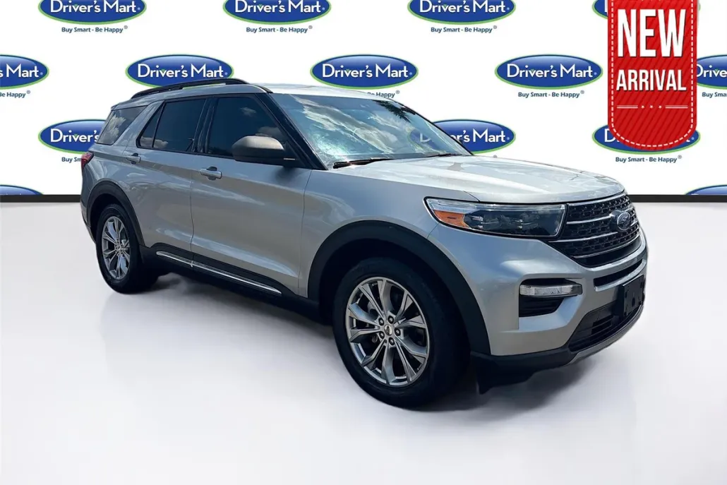 2021 Ford Explorer XLT photo 1