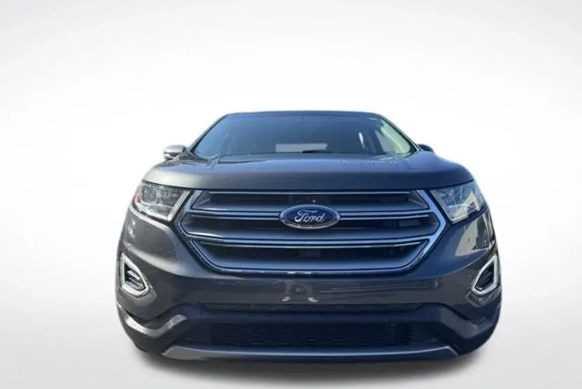 2017 Ford Edge SEL photo 1