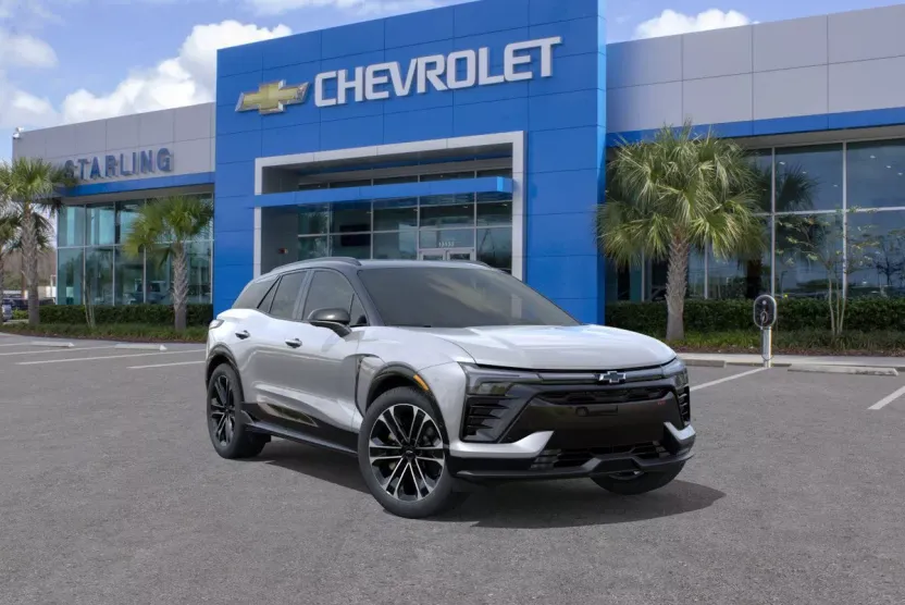 2026 Chevrolet Blazer EV photo 1